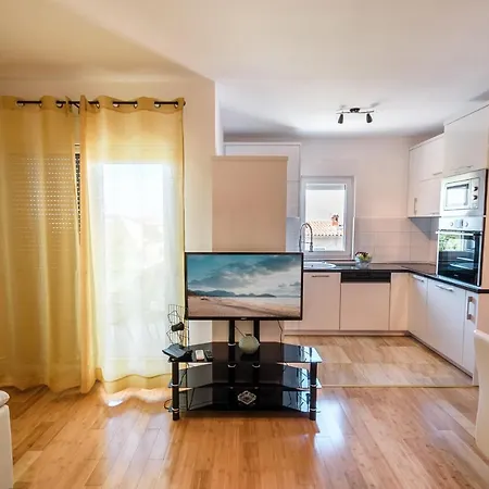 Apartment Apartments Antonella Bes