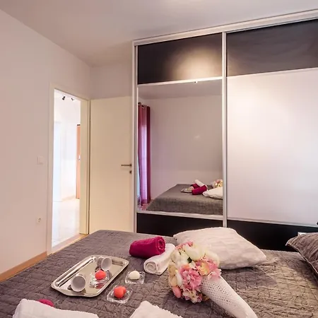 Apartments Antonella Bes