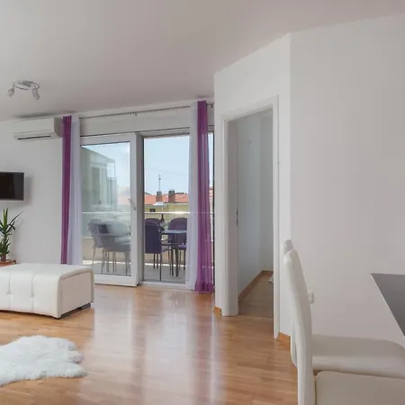 Apartment Apartments Antonella Bes